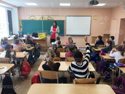 Irina Lando vada bezmaksas nodarbības skolās